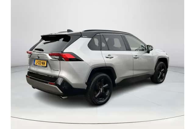 Toyota RAV4 (2019) thumbnail 5
