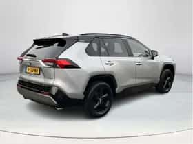 Toyota RAV4 (2019) thumbnail 5