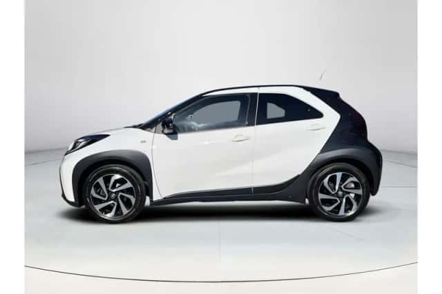 Toyota Aygo X (2024) thumbnail 2