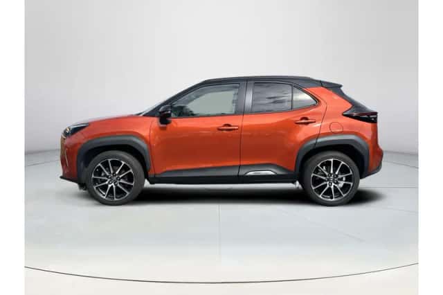 Toyota Yaris Cross (2023) thumbnail 2