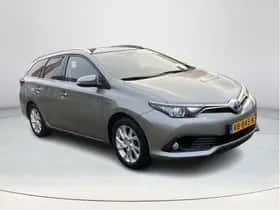 Toyota Auris (2017) thumbnail 7