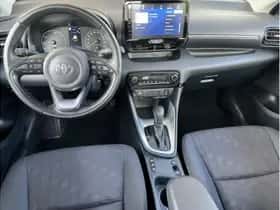 Toyota Yaris (2025) thumbnail 18
