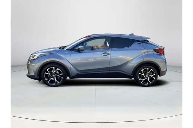 Toyota C-HR (2020) thumbnail 2