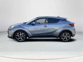 Toyota C-HR (2020) thumbnail 2