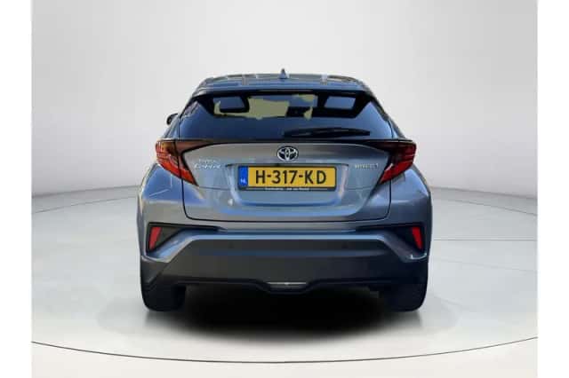 Toyota C-HR (2020) thumbnail 4
