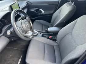 Toyota Yaris Cross (2023) thumbnail 12