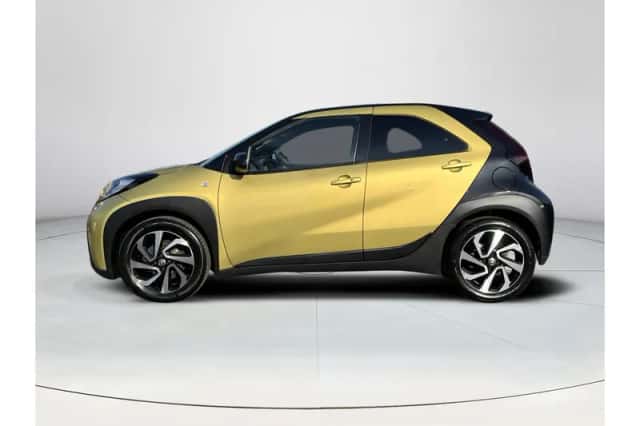 Toyota Aygo X (2023) thumbnail 2