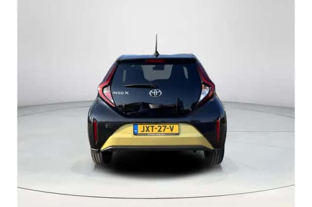 Toyota Aygo X (2023) thumbnail 4