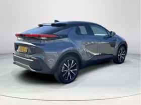 Toyota C-HR (2025) thumbnail 5