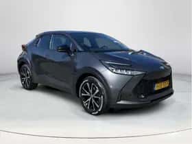 Toyota C-HR (2025) thumbnail 7