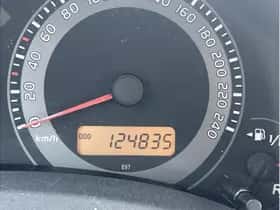 Toyota Auris (2012) thumbnail 21