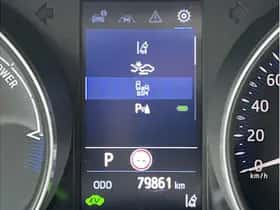 Toyota C-HR (2023) thumbnail 23