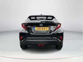Toyota C-HR (2023) thumbnail 4