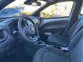 Toyota Aygo X (2026) thumbnail 11