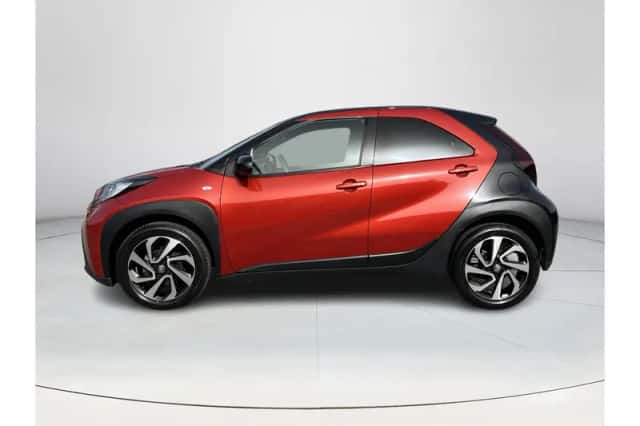 Toyota Aygo X (2023) thumbnail 2