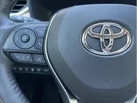 Toyota RAV4 (2024) thumbnail 17