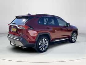 Toyota RAV4 (2024) thumbnail 5