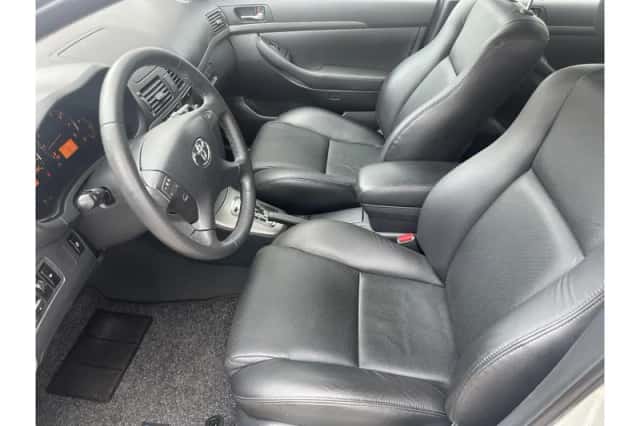 Toyota Avensis (2006) thumbnail 1