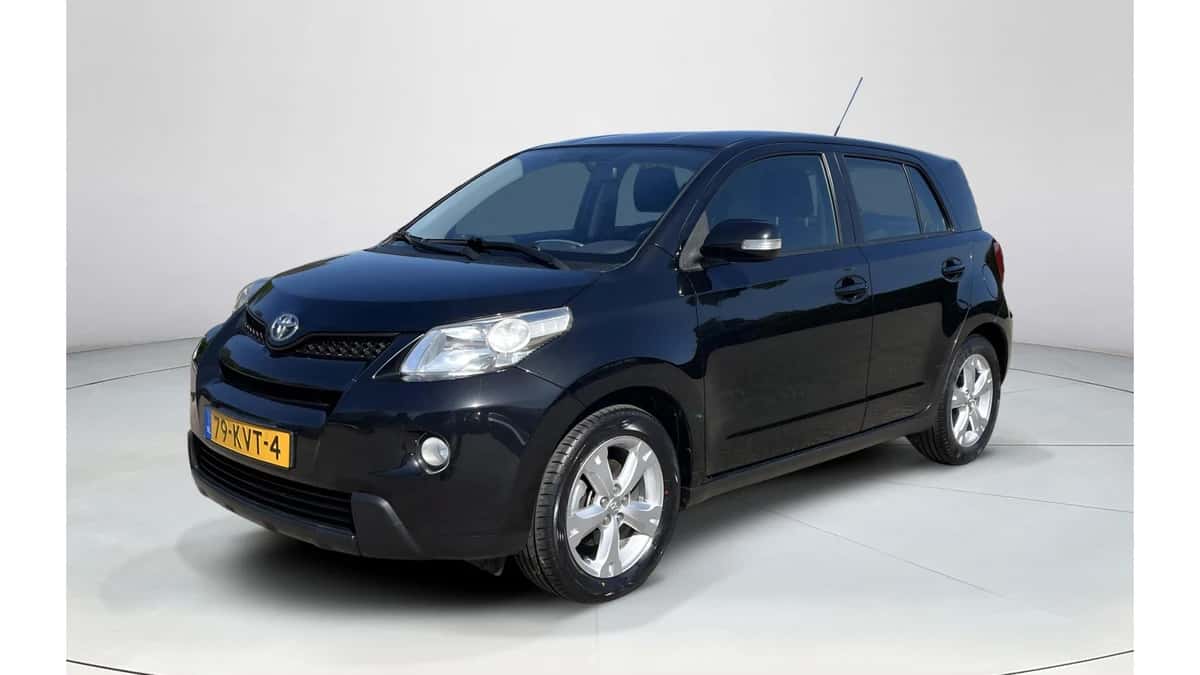 Toyota Urban Cruiser (2010) — foto 1
