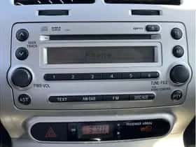 Toyota Urban Cruiser (2010) thumbnail 17