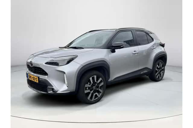 Toyota Yaris Cross (2024) thumbnail 1