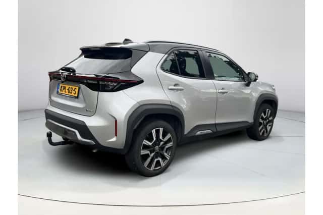 Toyota Yaris Cross (2024) thumbnail 4
