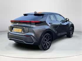 Toyota C-HR (2025) thumbnail 5