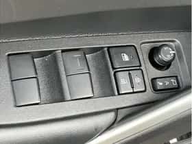 Toyota Corolla (2025) thumbnail 19