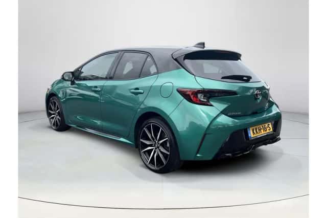 Toyota Corolla (2024) thumbnail 3