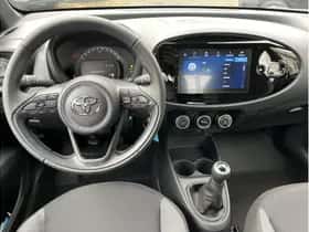 Toyota Aygo X (2025) thumbnail 9