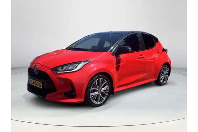 Toyota Yaris (2022) thumbnail 1