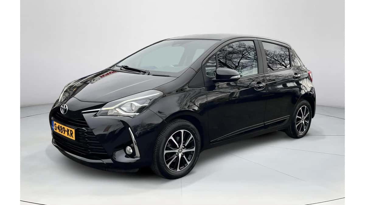 Toyota Yaris (2019) — foto 1