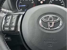 Toyota Yaris (2019) thumbnail 11