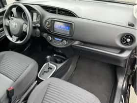 Toyota Yaris (2019) thumbnail 18