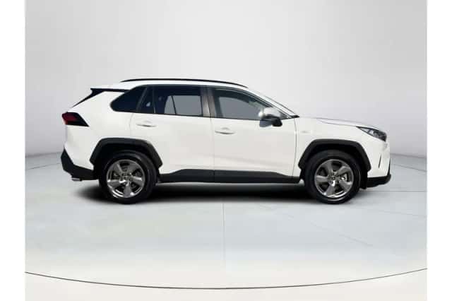 Toyota RAV4 (2019) thumbnail 6