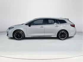 Toyota Corolla (2021) thumbnail 2