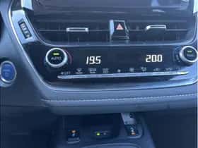 Toyota Corolla (2021) thumbnail 13