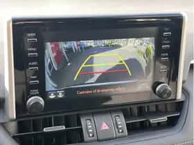 Toyota RAV4 (2021) thumbnail 14