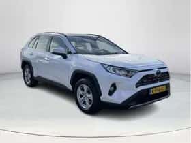 Toyota RAV4 (2021) thumbnail 7