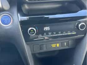 Toyota Yaris Cross (2022) thumbnail 16
