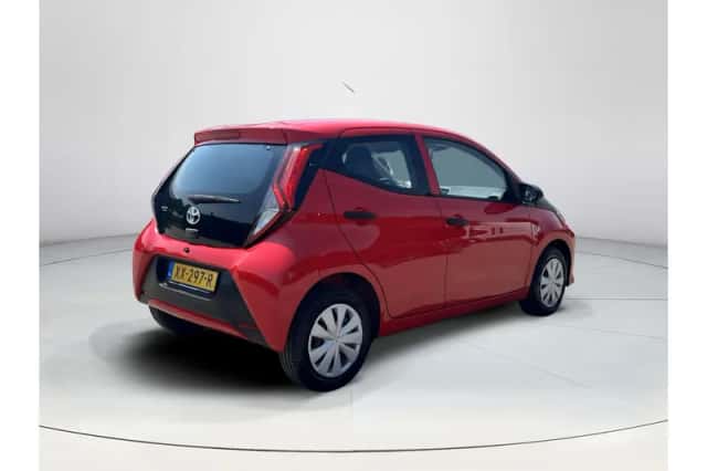 Toyota Aygo (2019) thumbnail 4