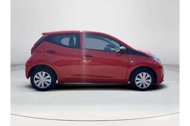Toyota Aygo (2019) thumbnail 5