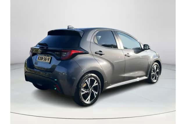 Toyota Yaris (2025) thumbnail 5