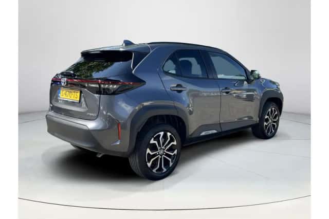 Toyota Yaris Cross (2023) thumbnail 5