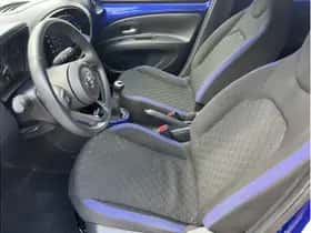 Toyota Aygo X (2023) thumbnail 12
