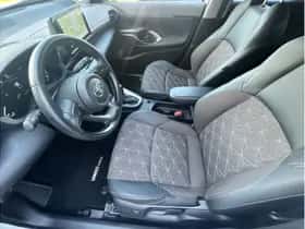 Toyota Yaris Cross (2023) thumbnail 12