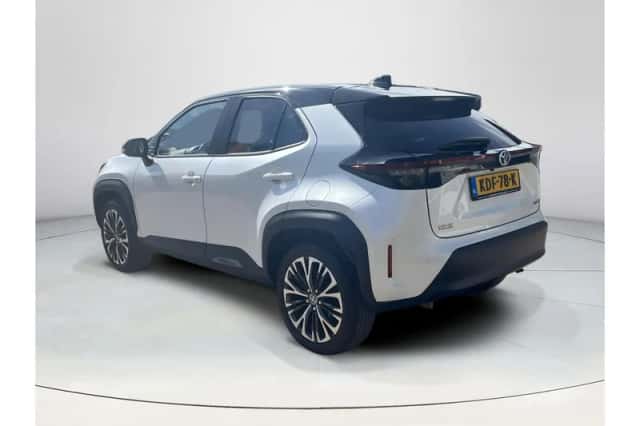 Toyota Yaris Cross (2023) thumbnail 3