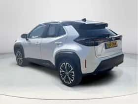 Toyota Yaris Cross (2023) thumbnail 3