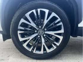Toyota Yaris Cross (2023) thumbnail 9