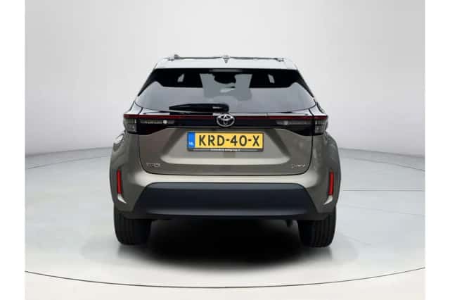 Toyota Yaris Cross (2024) thumbnail 4